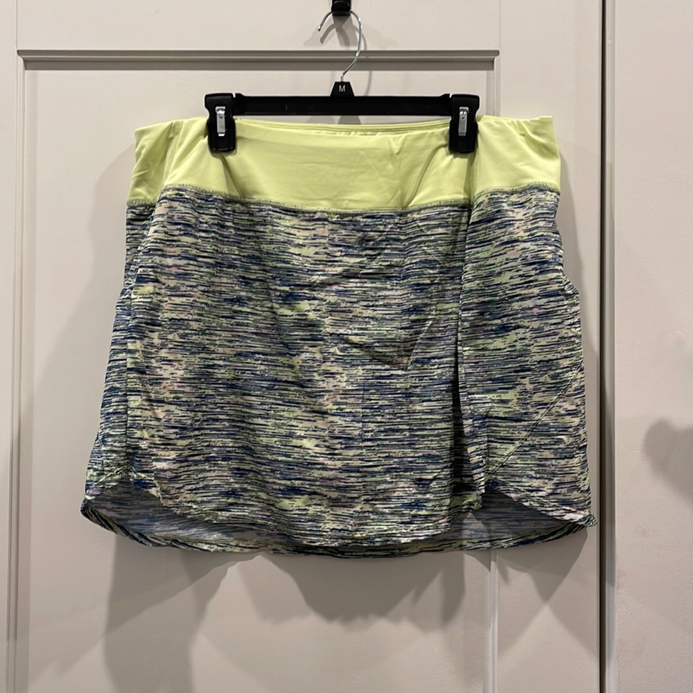 Golf skort